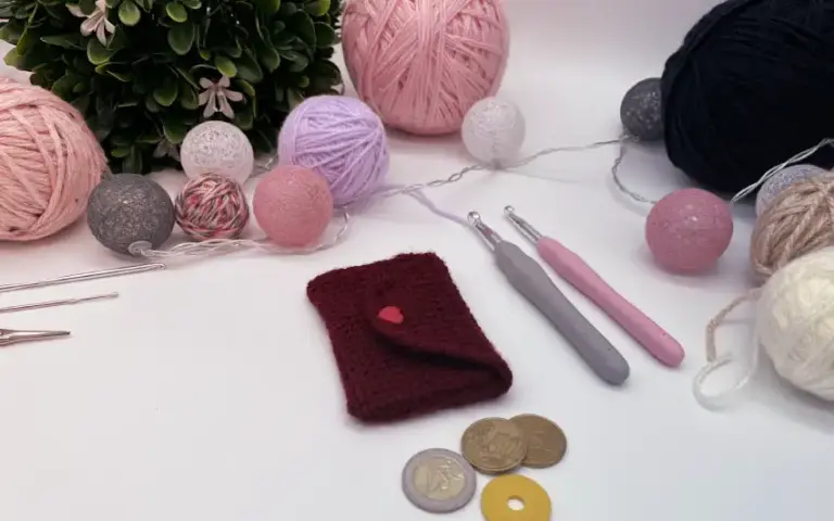 Kleines Portemonnaie häkeln – Schritt für Schritt Häkelanleitung