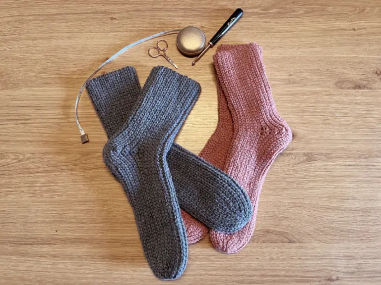 Socken häkeln für Anfänger – einfache Anleitung Schritt für Schritt