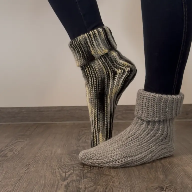 Warum handgehäkelte Socken kaufen? 7 cozy Gründe für dein neues Must-have
