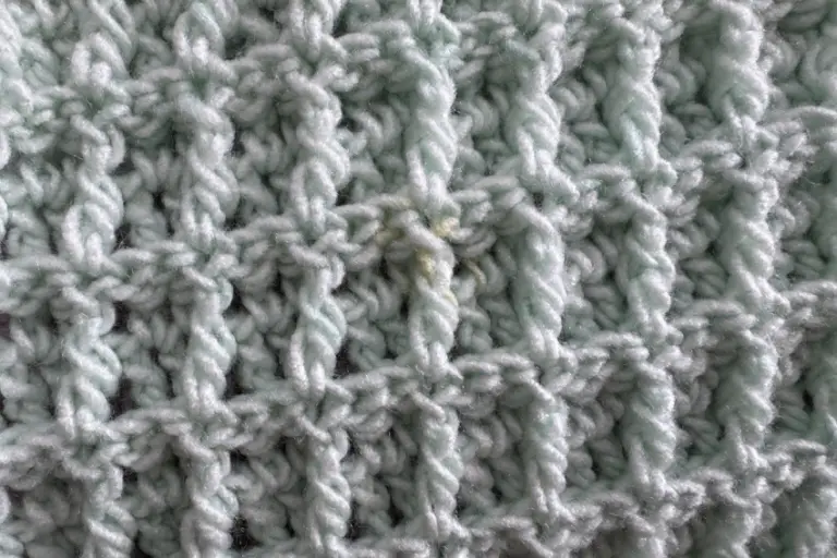 Waffelmuster häkeln: einfache Anleitung mit Stäbchen und Reliefstäbchen